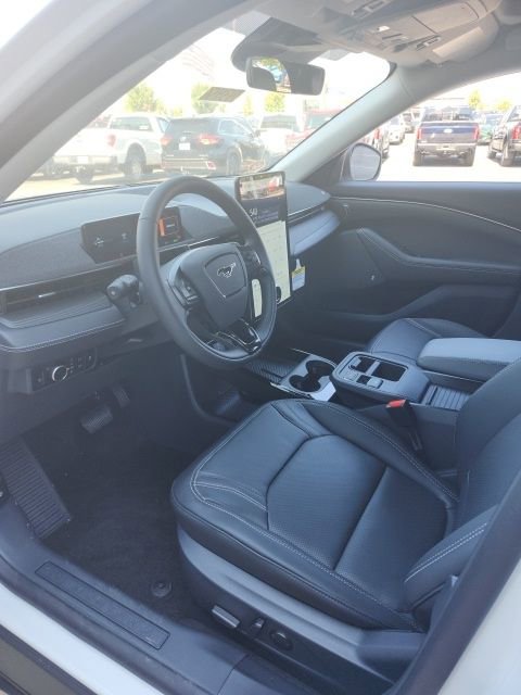 New 2025 Ford Mustang Mach-E Premium image 34