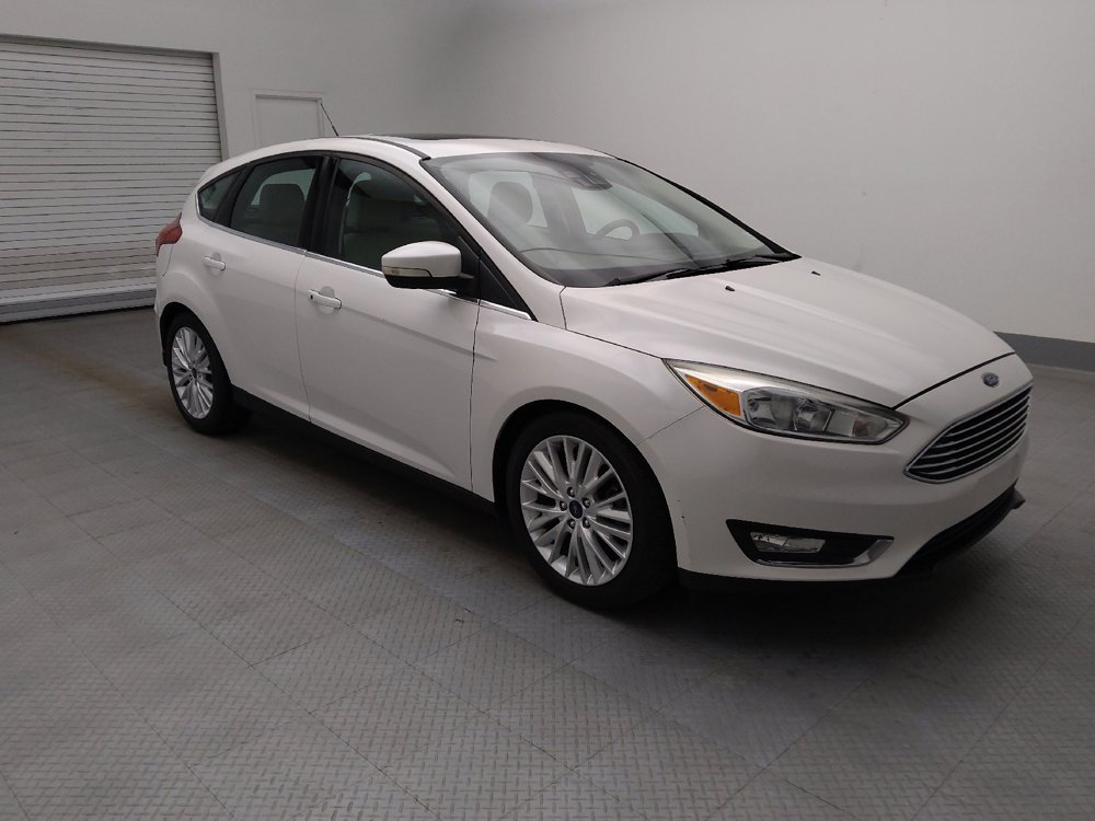 Used 2016 Ford Focus Titanium w/ Titanium Technology Package image 11
