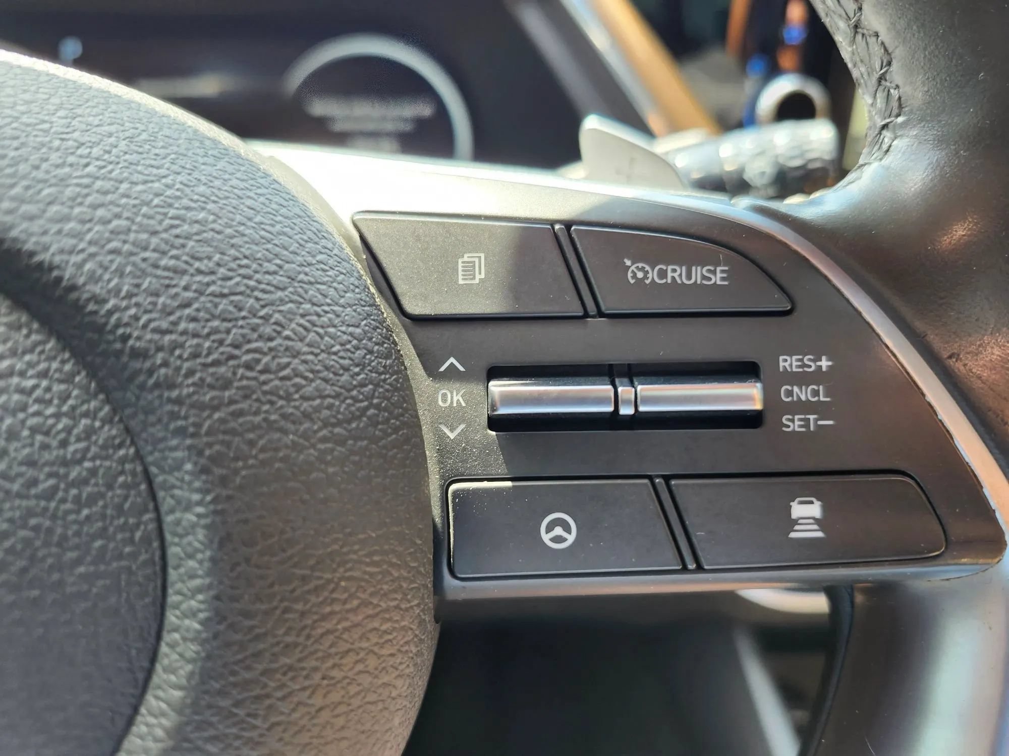 Used 2020 Hyundai Sonata Limited w/ Cargo Package FWD image 19
