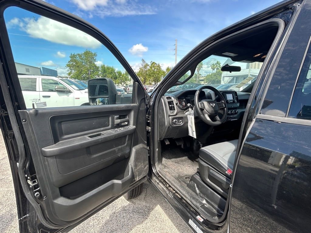 New 2023 RAM 5500 Tradesman w/ Max Tow Package image 35