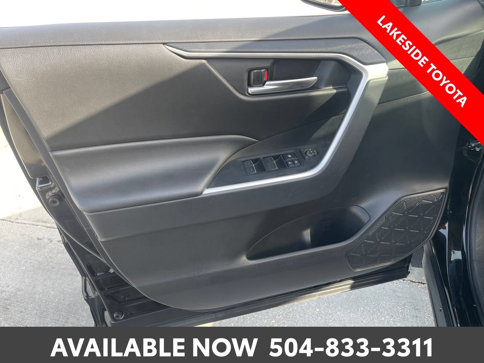 Certified 2025 Toyota RAV4 XLE FWD image 25