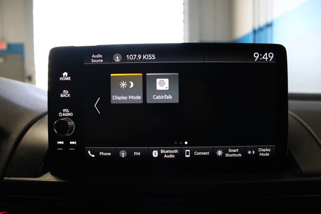 Certified 2025 Honda Pilot TrailSport image 32