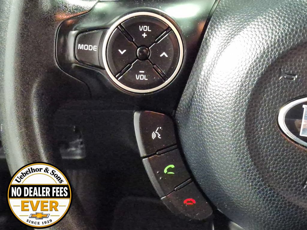 Used 2018 Kia Soul + FWD image 12
