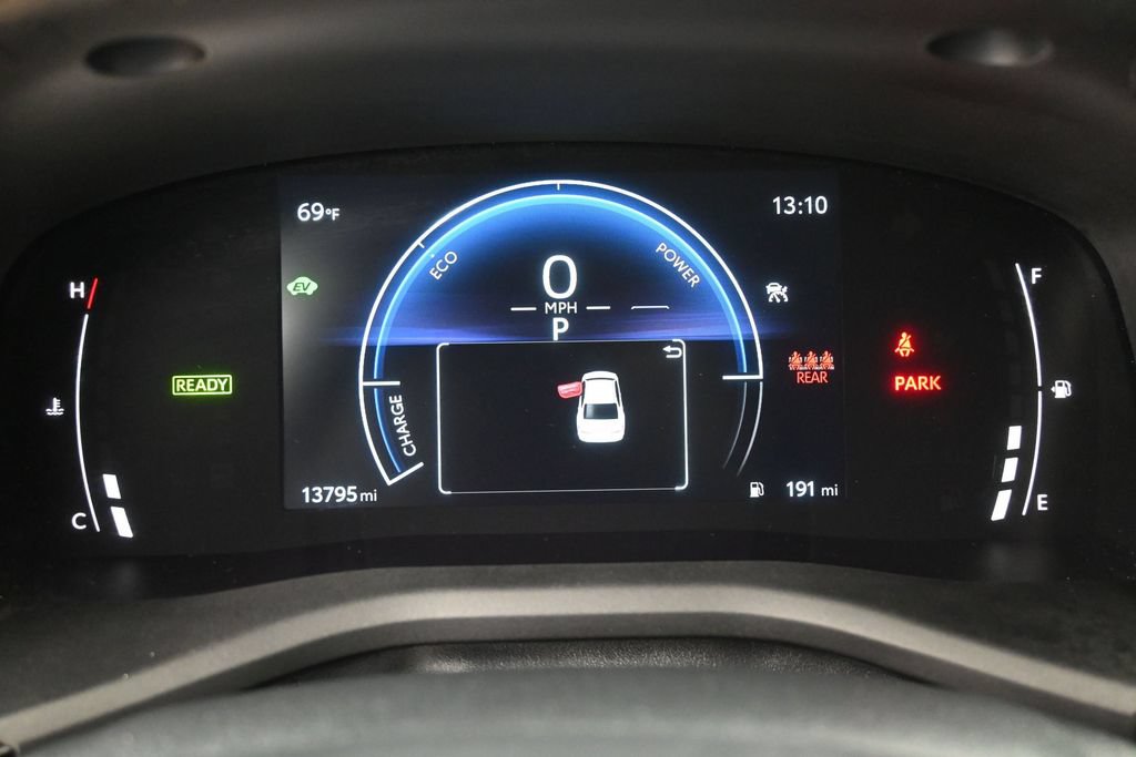 Used 2025 Toyota Camry LE FWD image 12