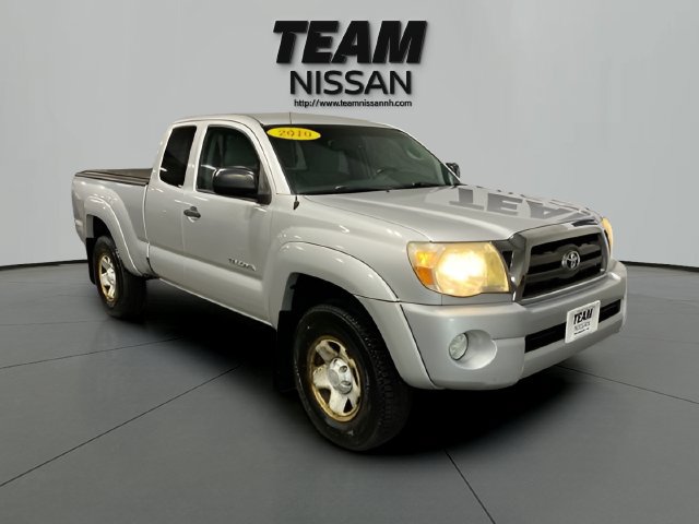 Used 2010 Toyota Tacoma 4x4 Access Cab V6 image 1