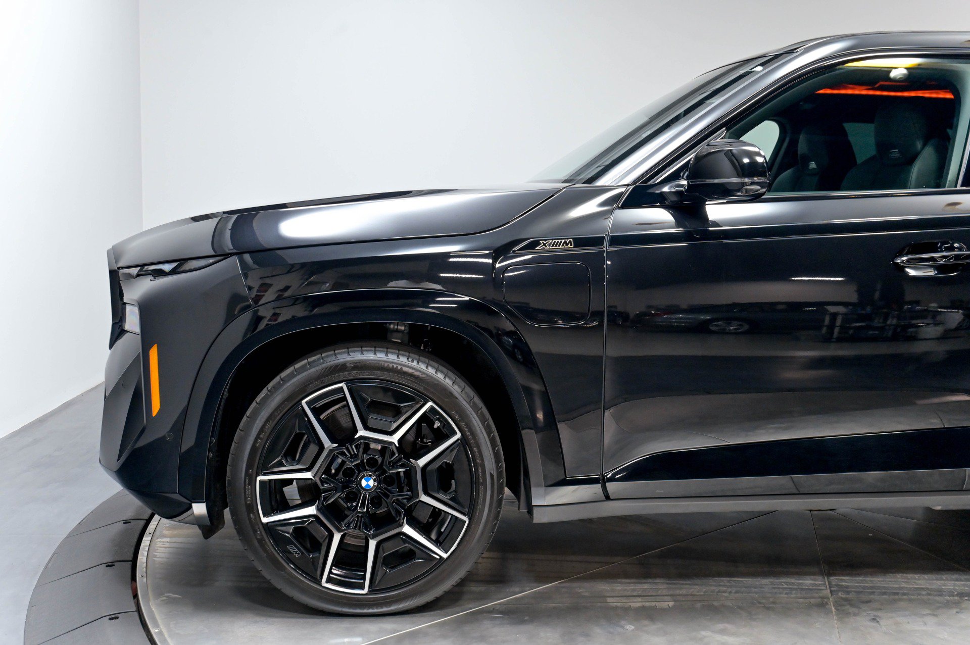 Used 2023 BMW XM AWD/4WD image 42