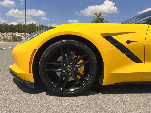 Used 2015 Chevrolet Corvette Stingray Coupe w/ ZF1 Appearance Package RWD image 36