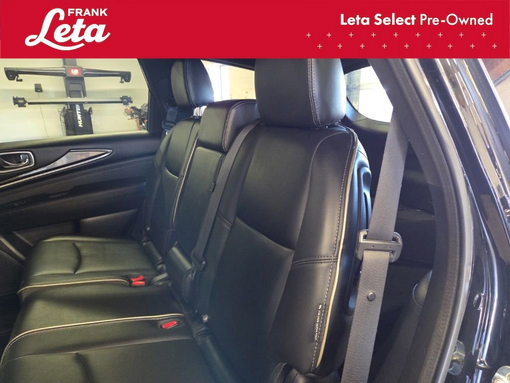 Used 2020 INFINITI QX60 Luxe w/ Edition 30 Essential Package FWD image 22