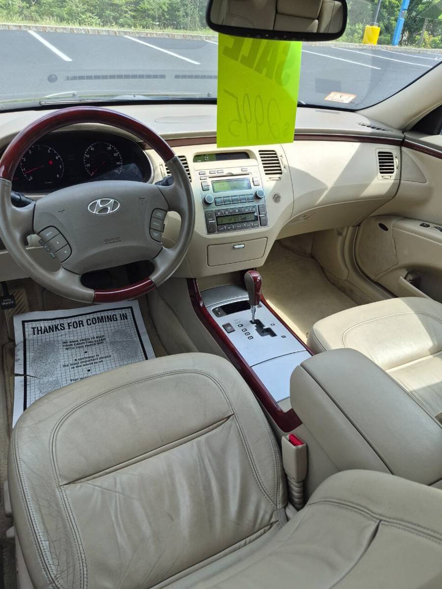 Used 2007 Hyundai Azera Limited FWD image 15