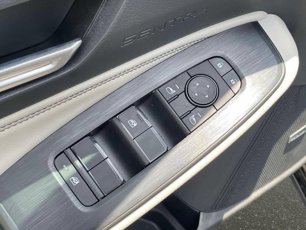 New 2026 Nissan Sentra SL w/ Floor Mat Package FWD image 17