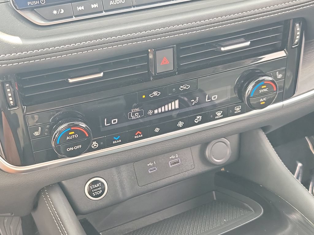 Certified 2021 Nissan Rogue SL AWD/4WD image 27