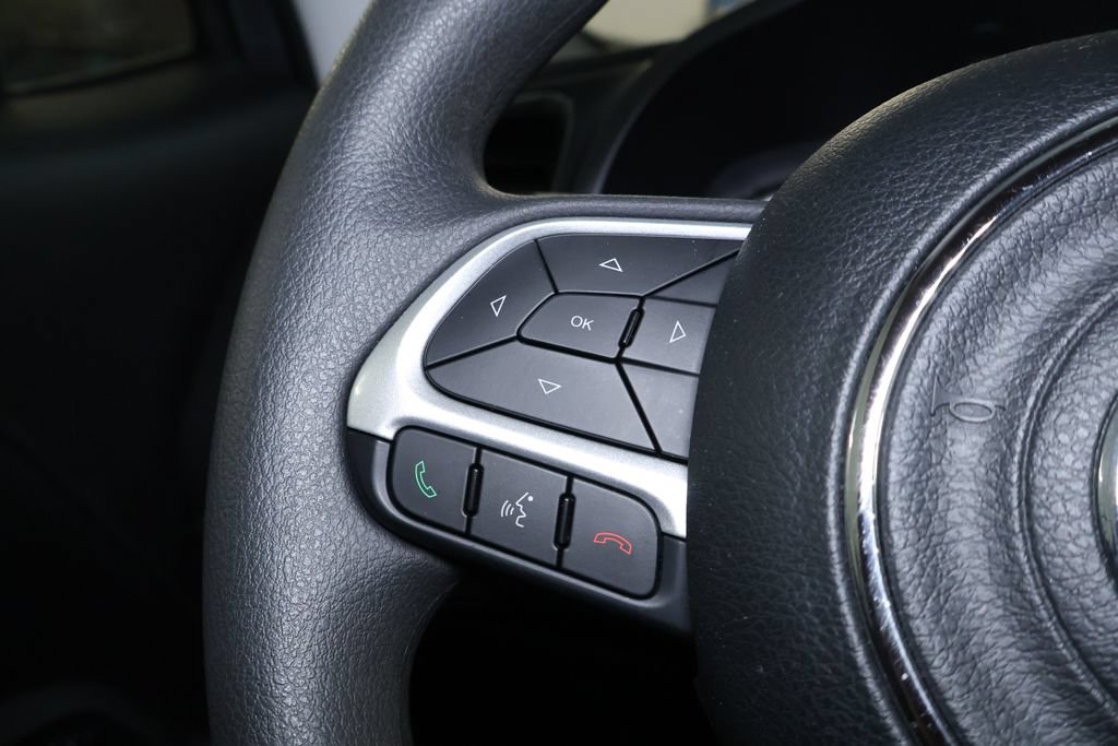 Used 2023 Jeep Renegade Latitude AWD/4WD image 20