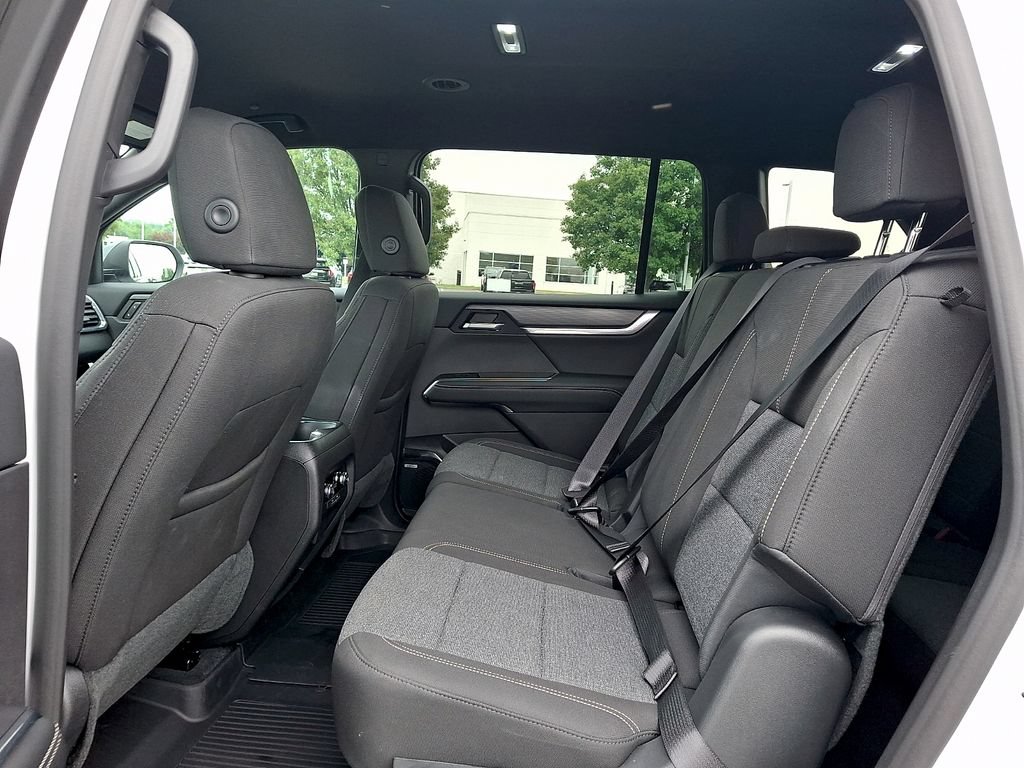 New 2026 GMC Acadia Elevation AWD/4WD image 6