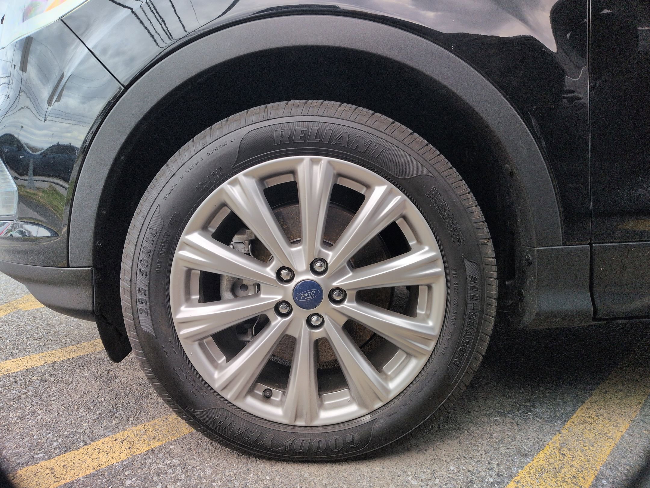 Used 2017 Ford Escape Titanium image 16