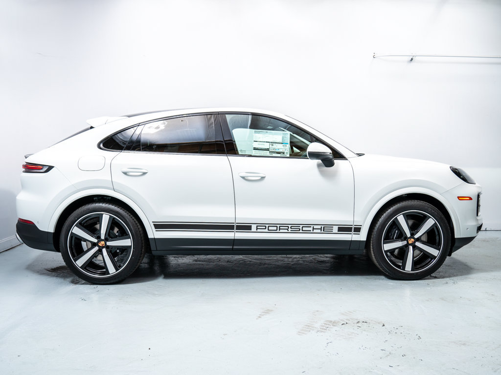 Used 2026 Porsche Cayenne Coupe AWD/4WD image 8