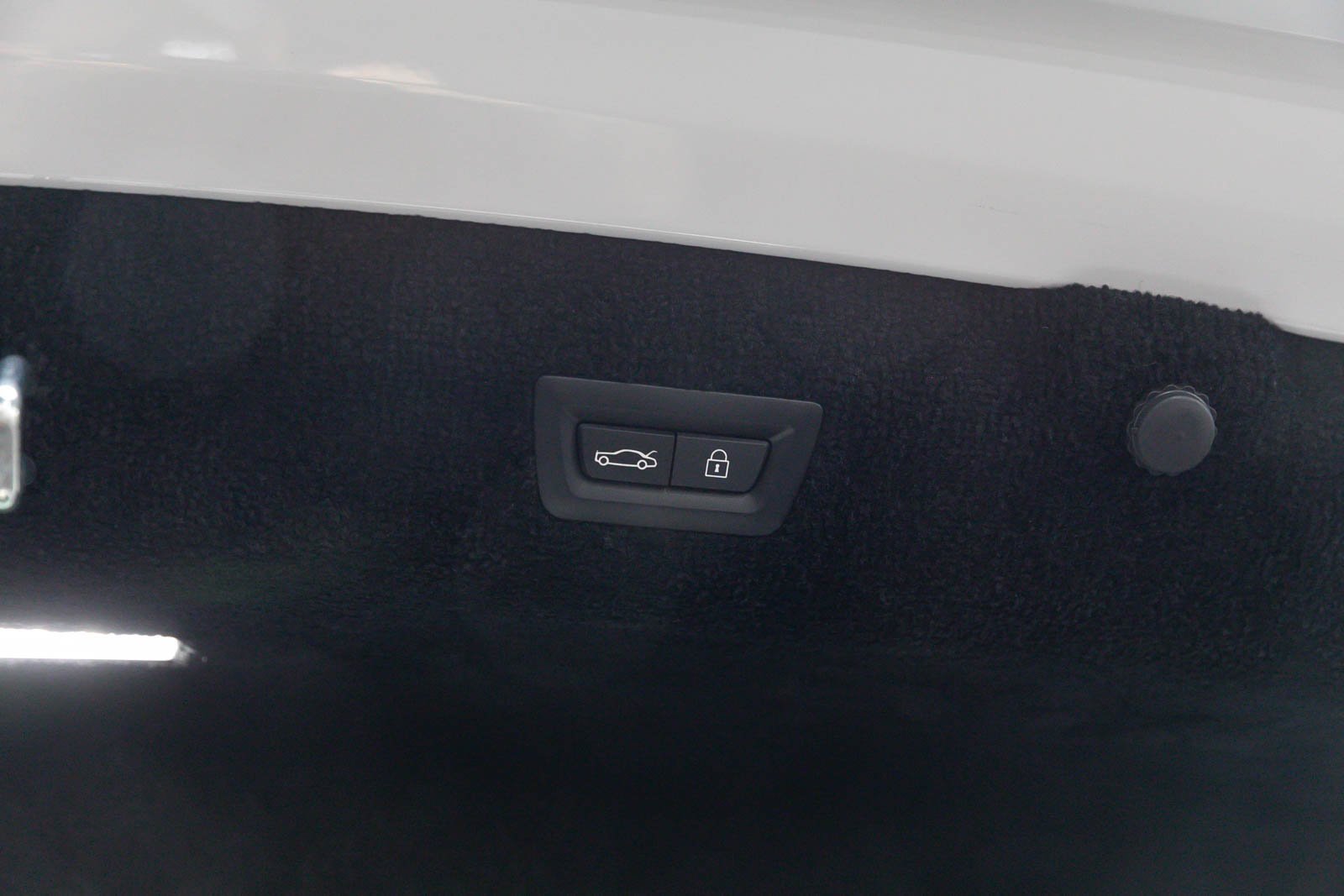 Used 2024 Rolls-Royce Phantom Extended Wheelbase w/ Leather Finishing Pack image 30