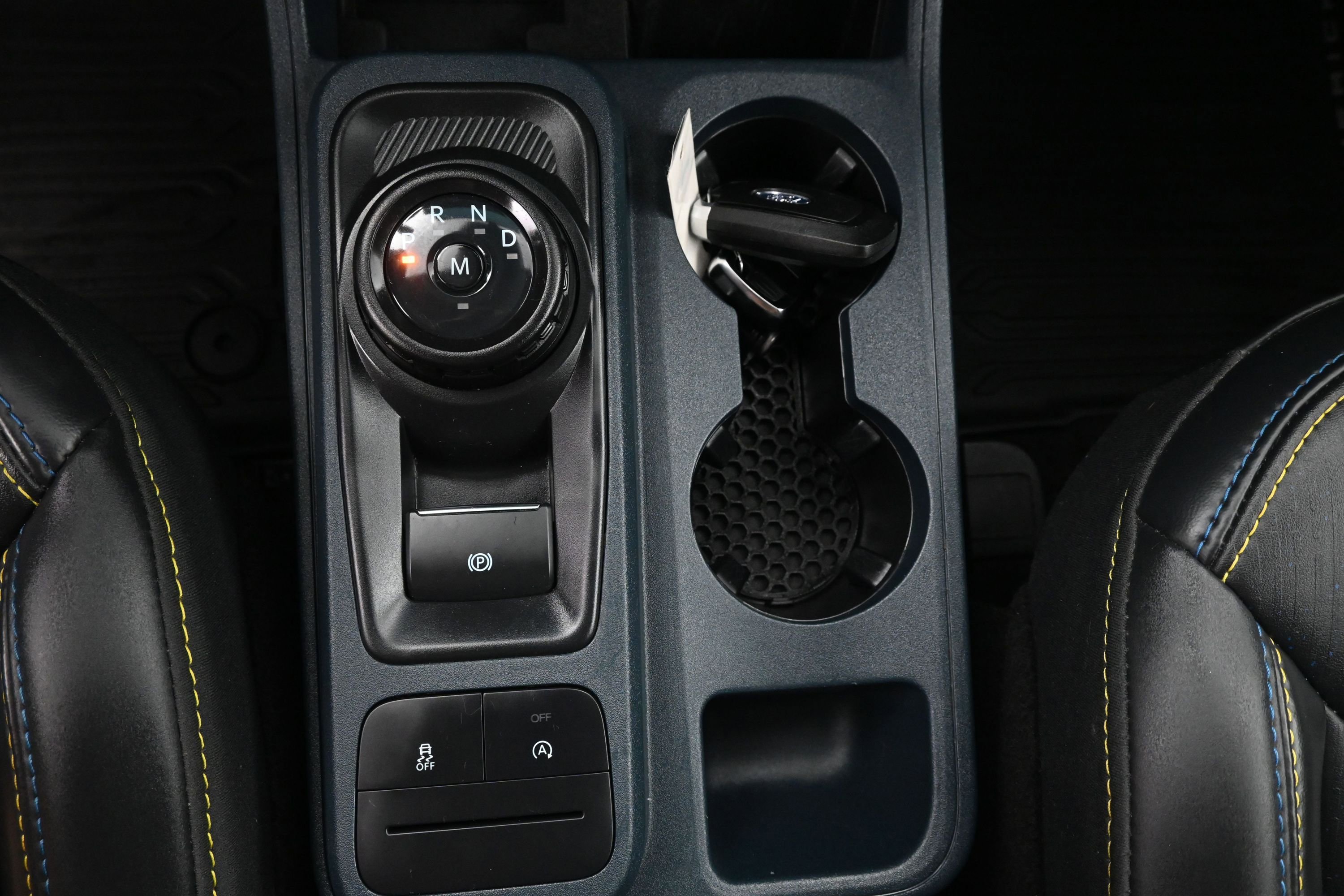 Used 2025 Ford Maverick Lobo AWD/4WD image 26