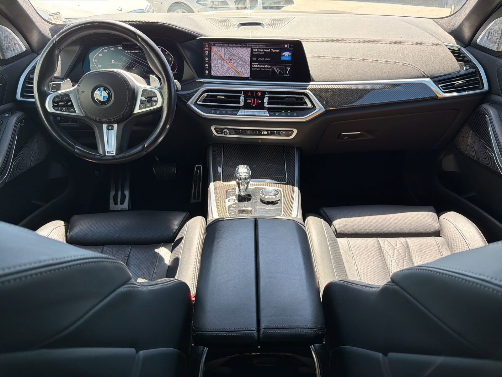 Used 2022 BMW X5 M50i w/ Executive Package image 6