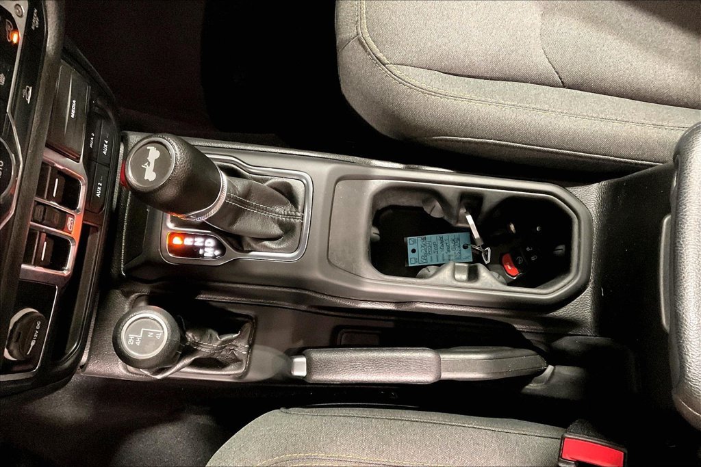 Used 2024 Jeep Wrangler Unlimited Sport AWD/4WD image 17