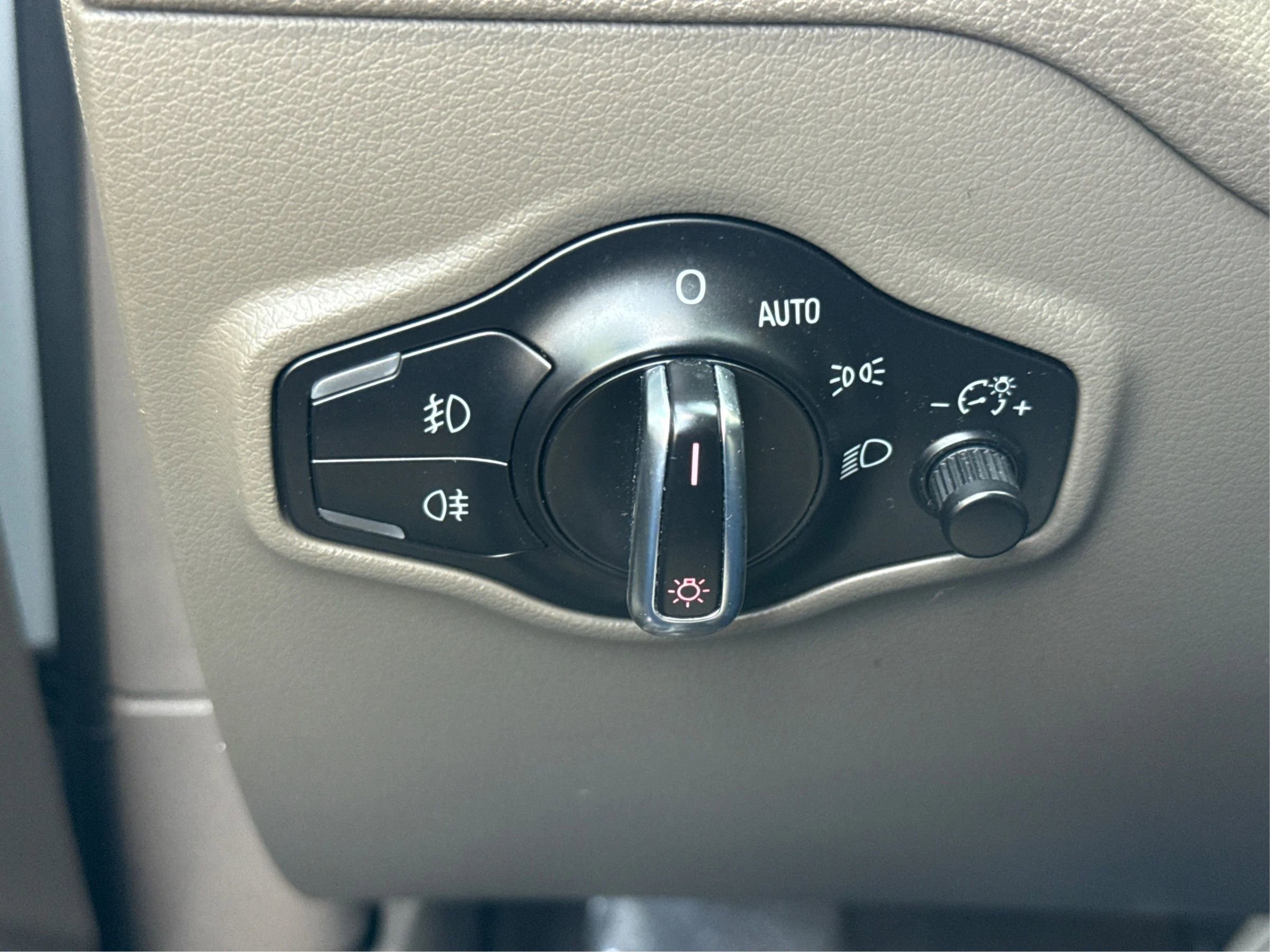 Used 2014 Audi Q5 2.0T Premium Plus AWD/4WD image 19
