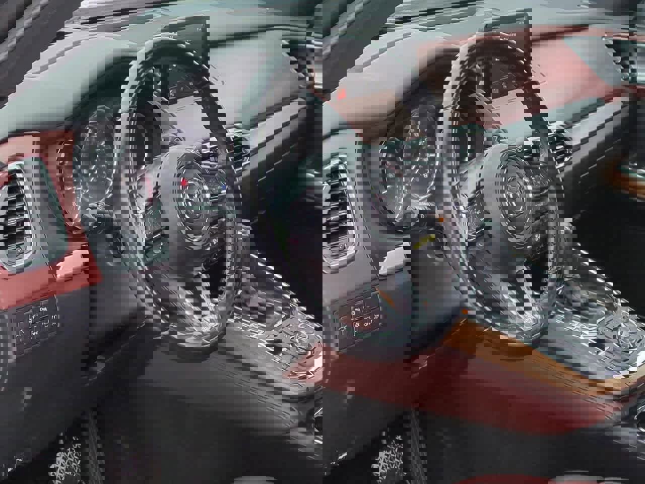 Used 2016 MAZDA CX-9 Signature image 2