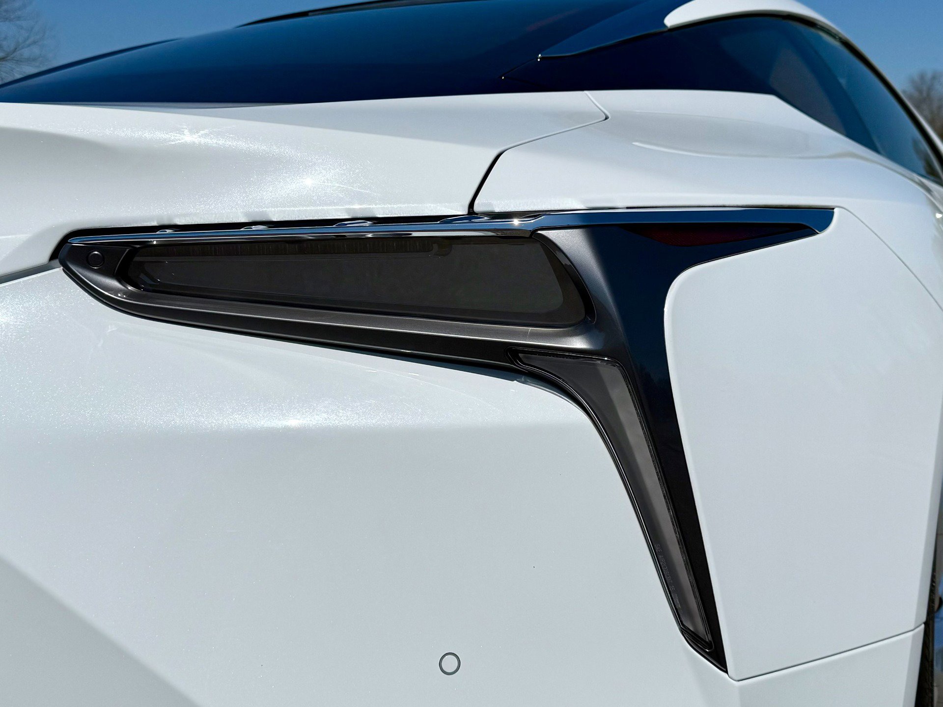 Used 2018 Lexus LC 500h w/ Touring Package image 13