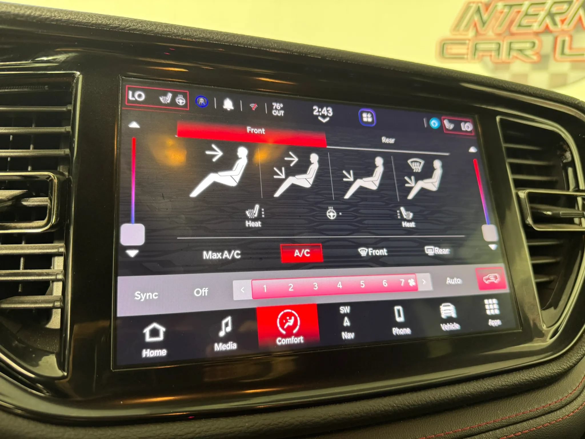 Used 2024 Dodge Durango R/T w/ Tow 'N Go Package AWD/4WD image 20
