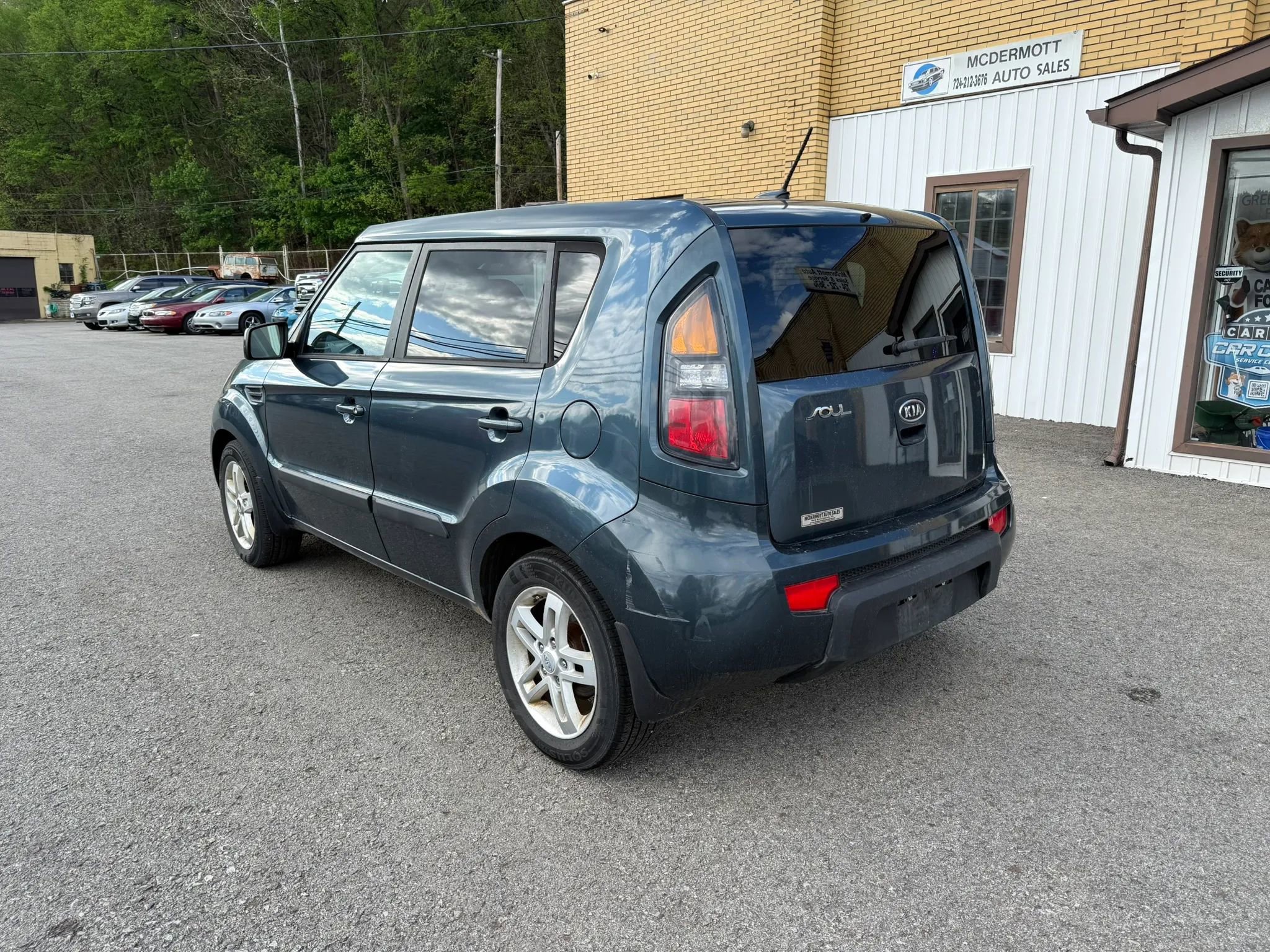 Used 2011 Kia Soul + w/ Audio Pkg FWD image 6