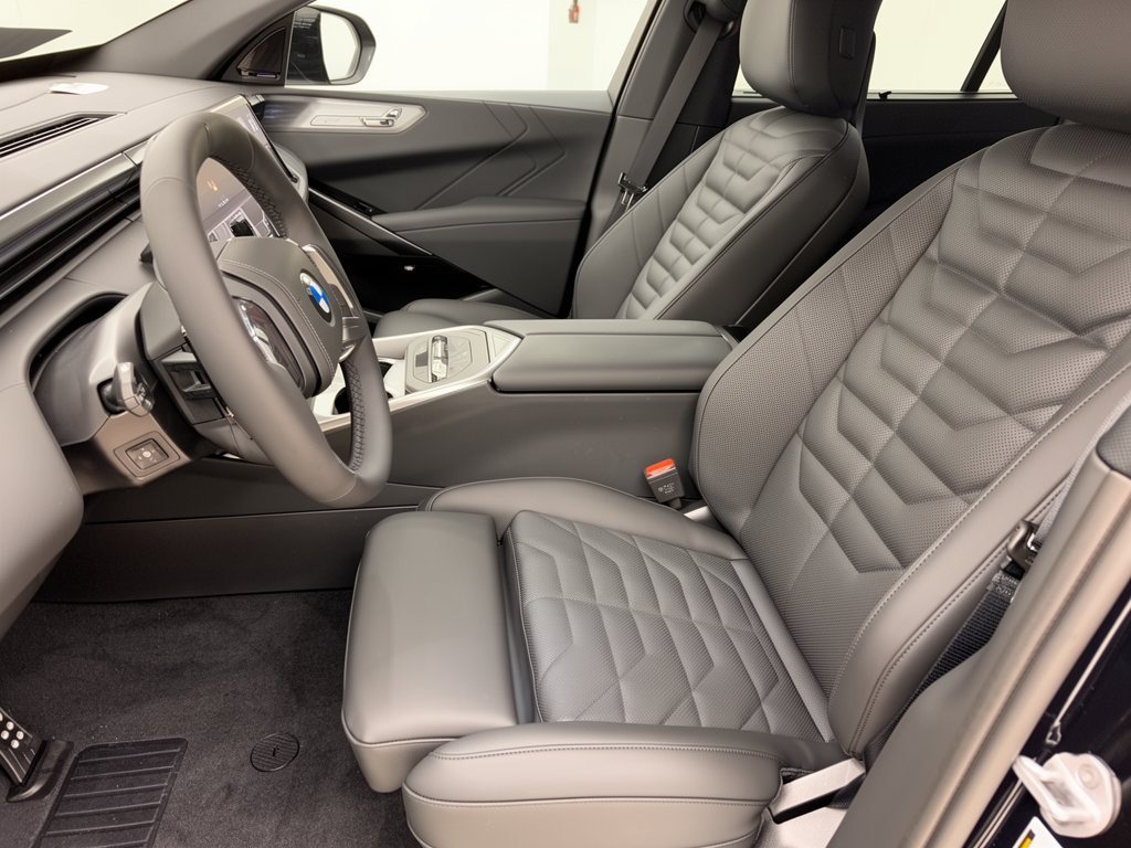 New 2027 BMW X5 xDrive40i w/ M Sport Professional Package AWD/4WD image 5