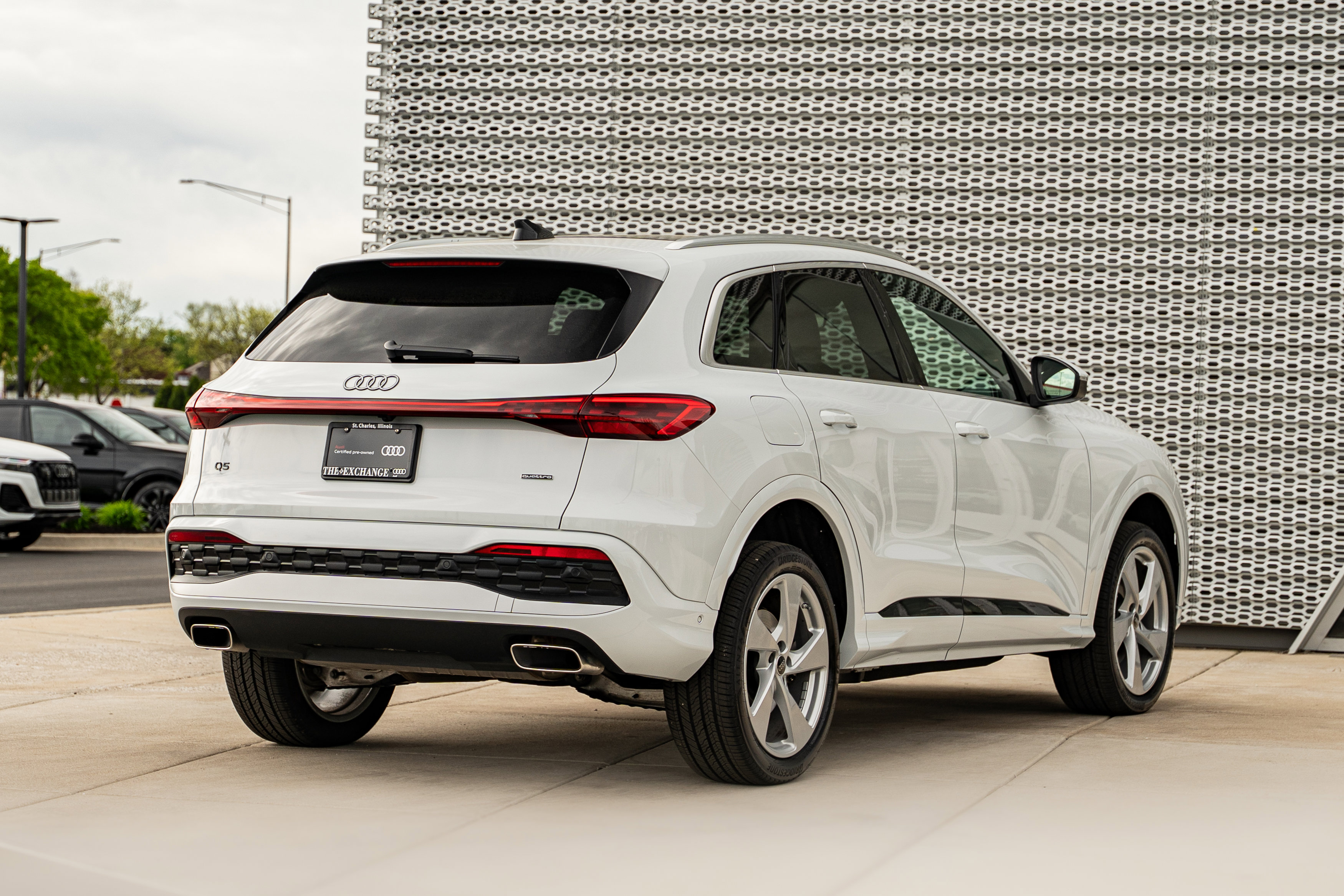 Certified 2025 Audi Q5 Premium Plus w/ Premium Plus AWD/4WD image 4