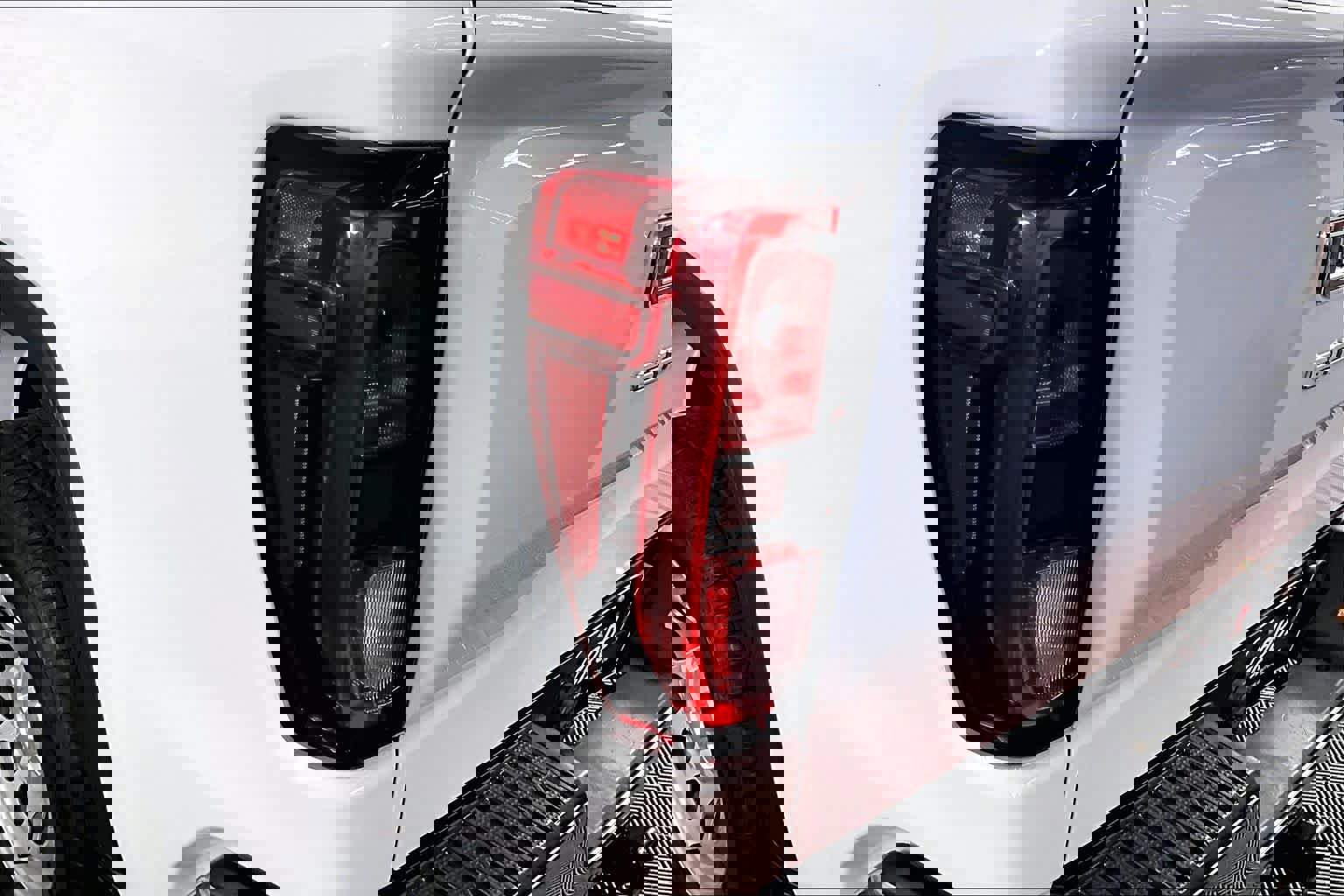 Certified 2024 GMC Sierra 1500 Pro w/ Pro Value Package image 24