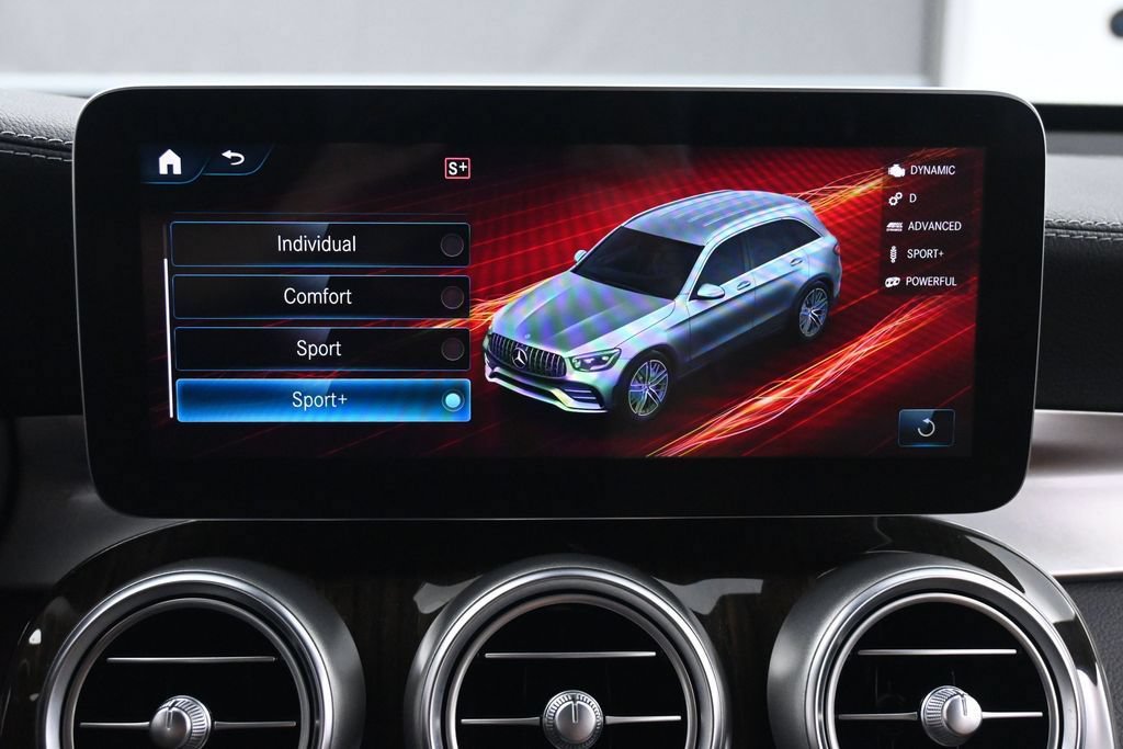 Used 2021 Mercedes-Benz GLC 43 AMG 4MATIC image 39
