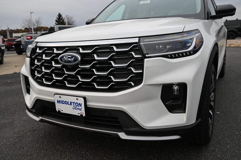 New 2026 Ford Explorer Platinum w/ LUX Leather Package image 11