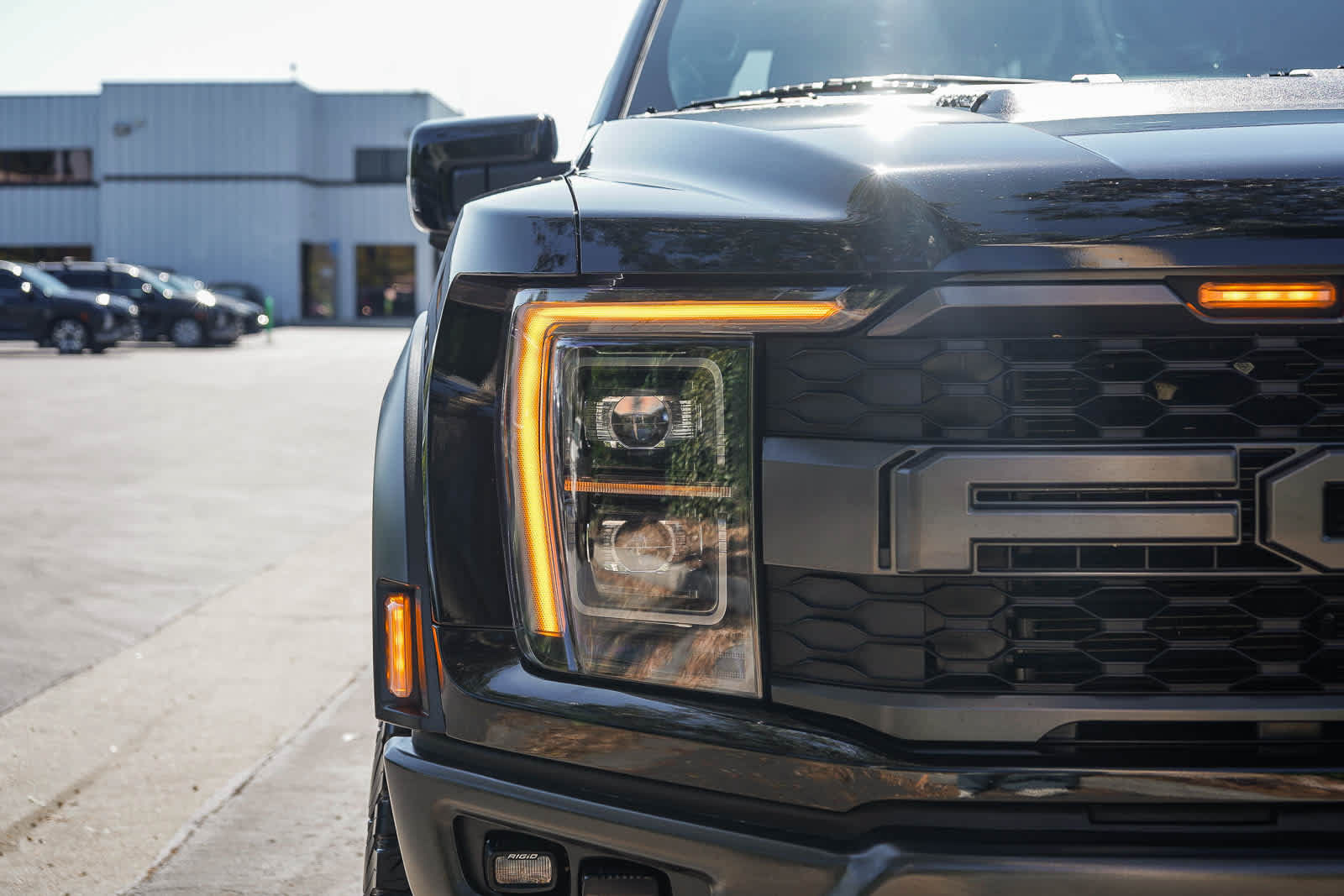 Used 2023 Ford F150 Raptor AWD/4WD image 10