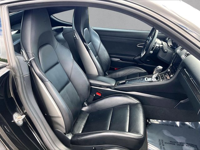 Used 2019 Porsche 718 Cayman S RWD image 9