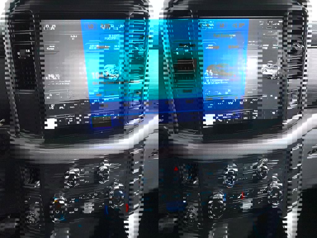 Used 2025 Ford F150 XLT w/ Equipment Group 301A Standard image 11