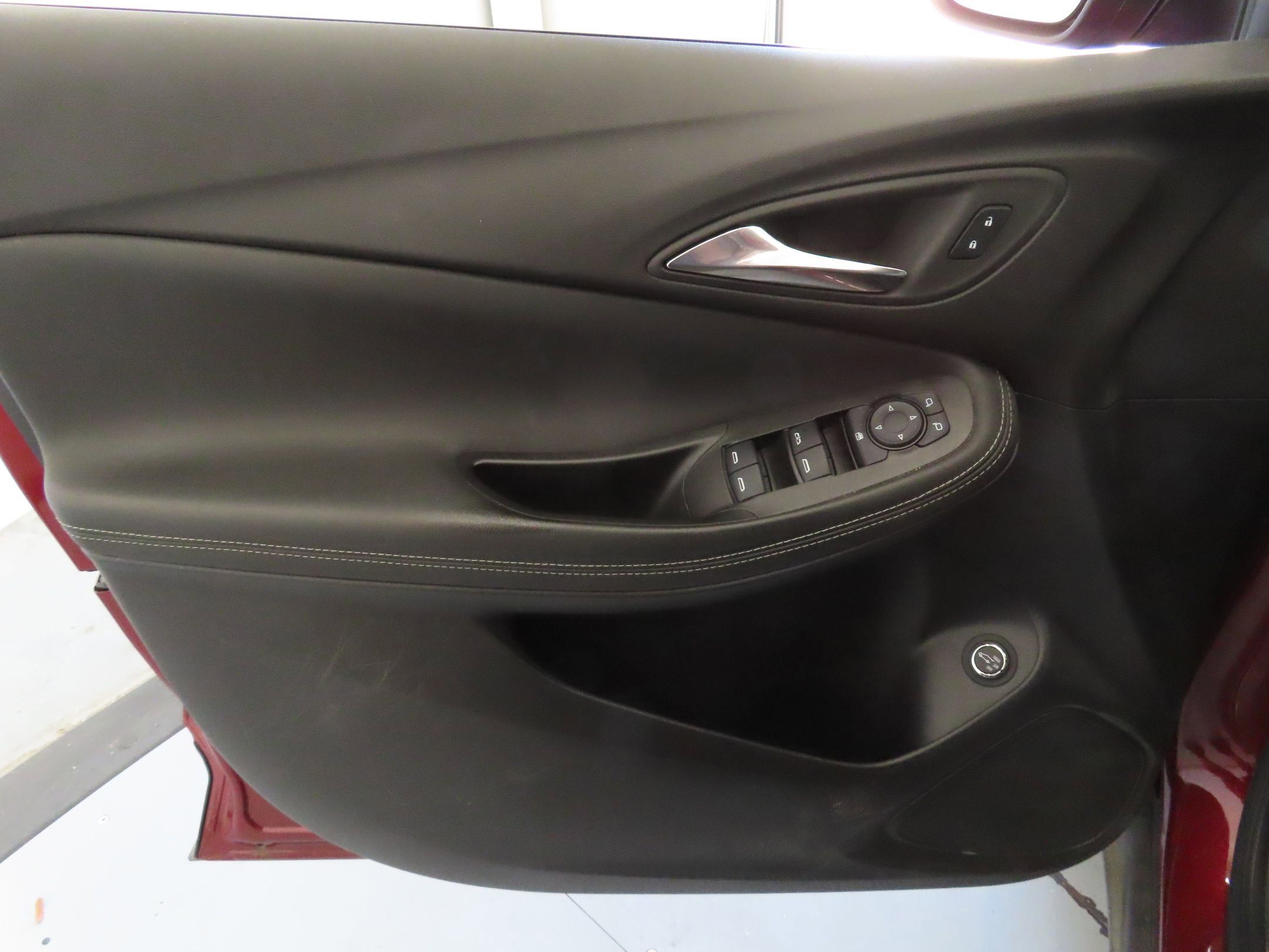 Used 2023 Buick Encore GX Select FWD image 9