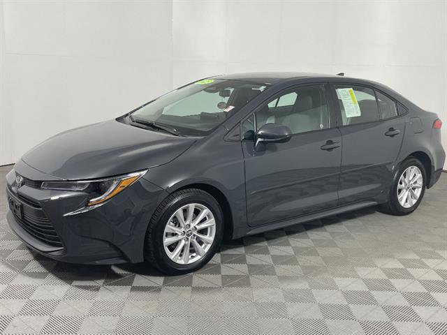Certified 2025 Toyota Corolla LE w/ LE Premium Package image 3