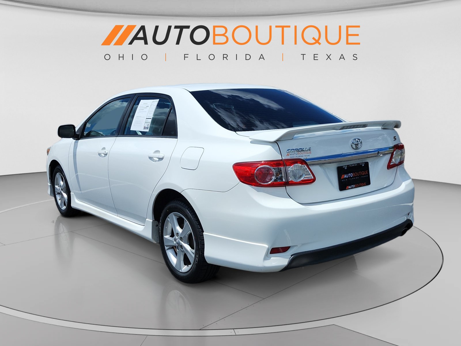Used 2012 Toyota Corolla S FWD image 3