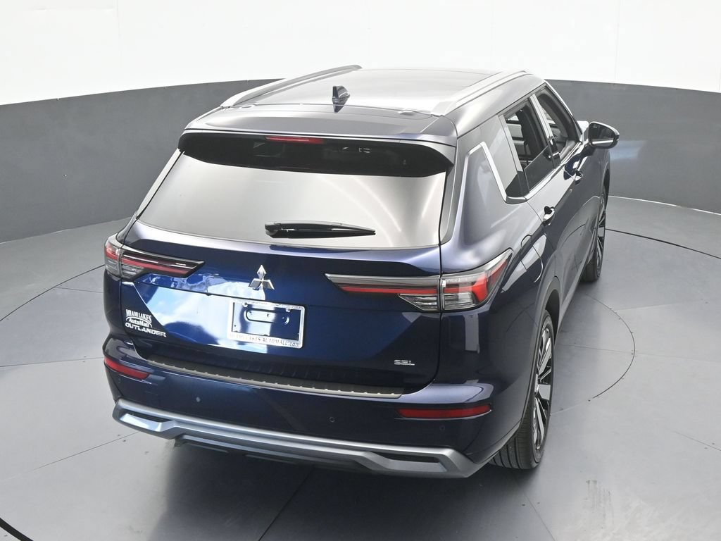 New 2026 Mitsubishi Outlander SEL FWD image 57