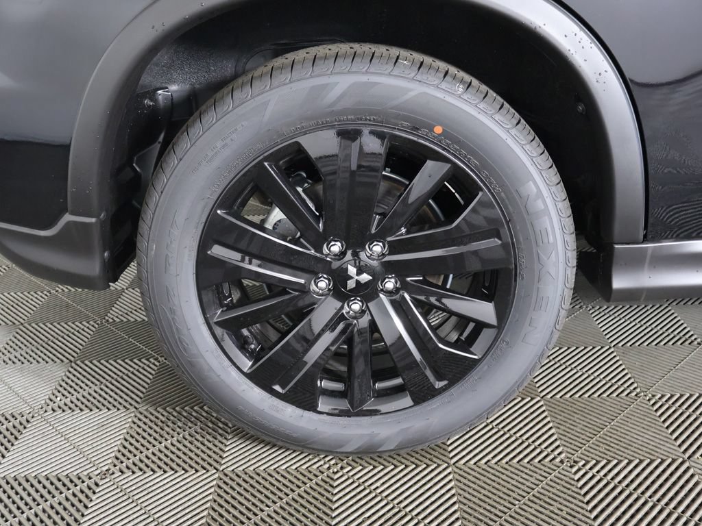 New 2027 Mitsubishi Outlander Sport LE AWD/4WD image 17