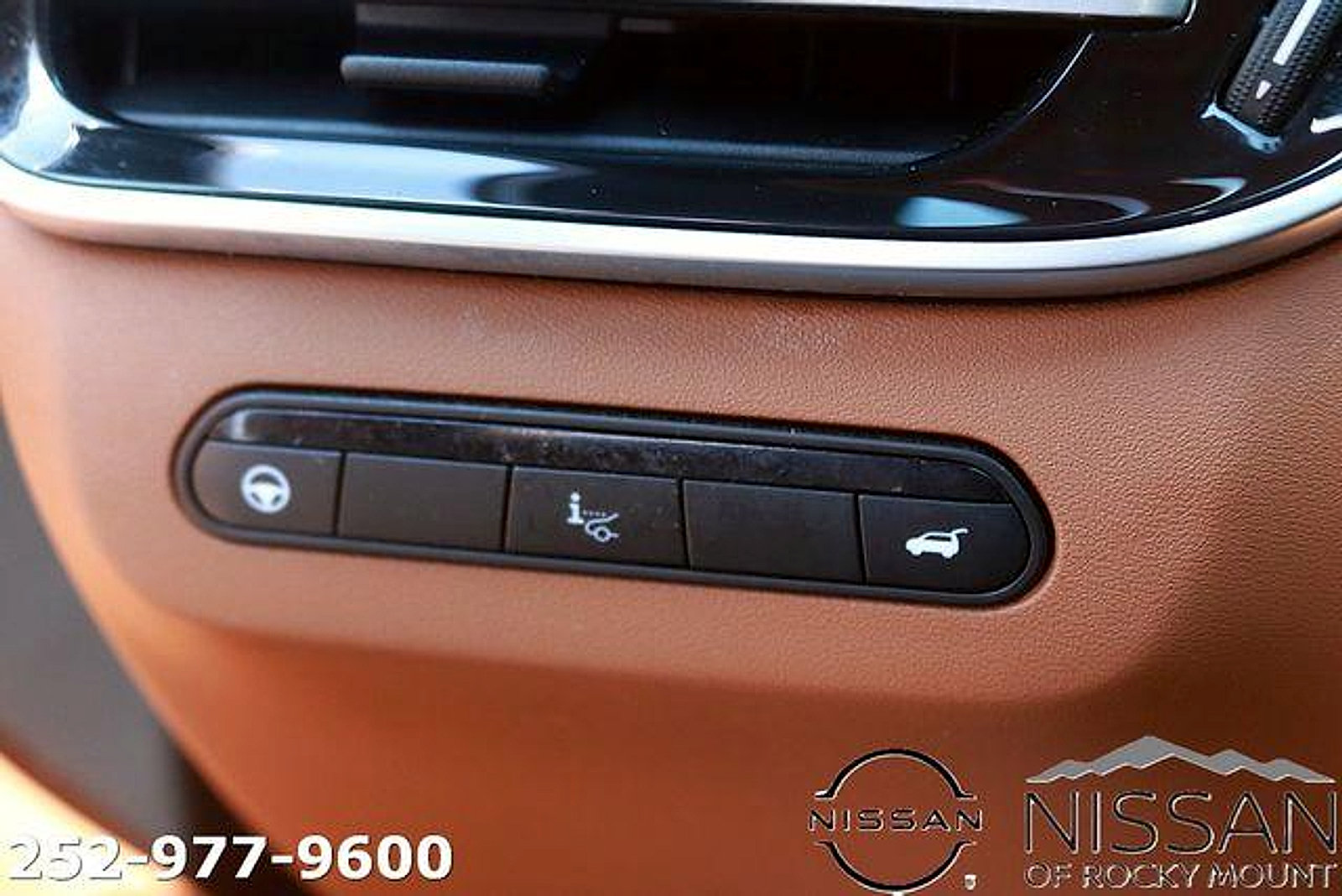 Used 2025 INFINITI QX60 Autograph w/ Cargo Package AWD/4WD image 29