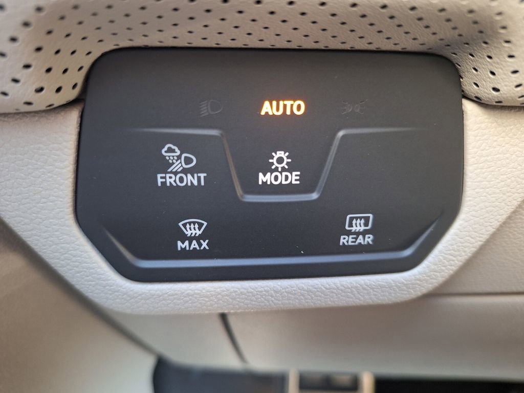 New 2026 Volkswagen Atlas SEL Premium R-Line image 11