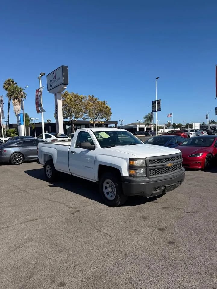 Used 2015 Chevrolet Silverado 1500 W/T w/ Trailering Package AWD/4WD image 3