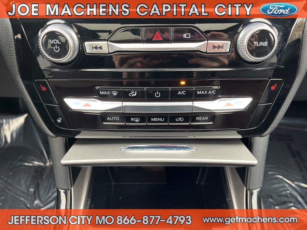 Certified 2022 Ford Explorer ST-Line w/ Class IV Trailer Tow Package image 15