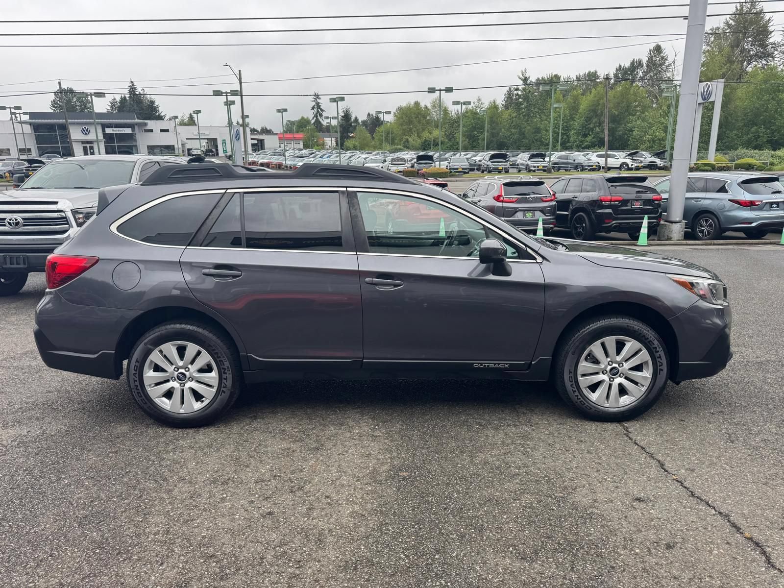 Used 2019 Subaru Outback 2.5i Premium AWD/4WD image 4
