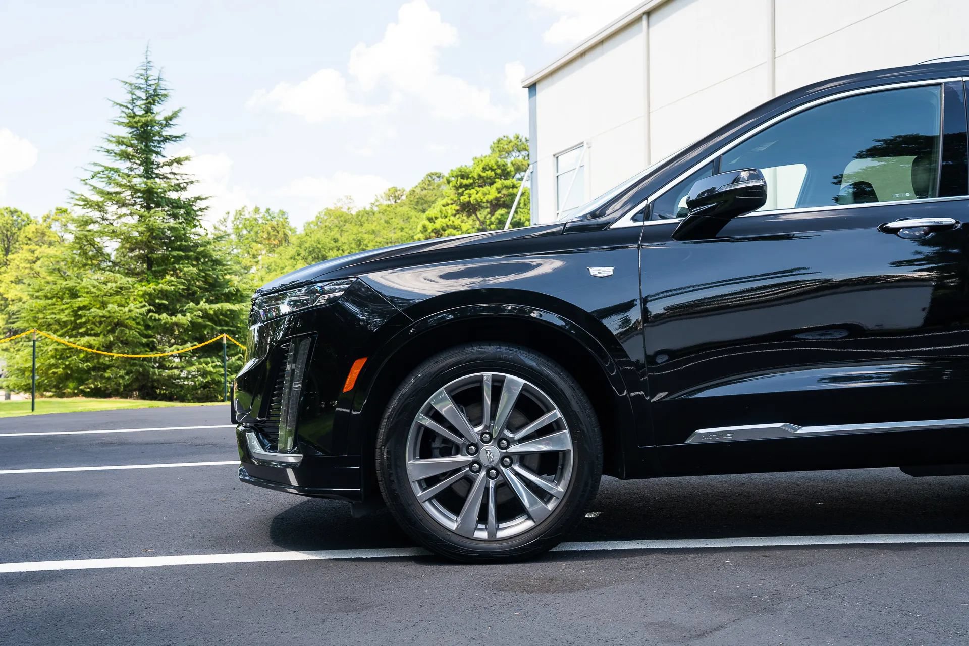 Used 2022 Cadillac XT6 Premium Luxury AWD/4WD image 3