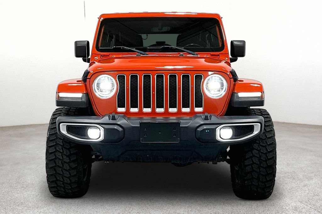 Used 2020 Jeep Wrangler Unlimited Sahara w/ Uconnect 4C Nav & Sound Group AWD/4WD image 4