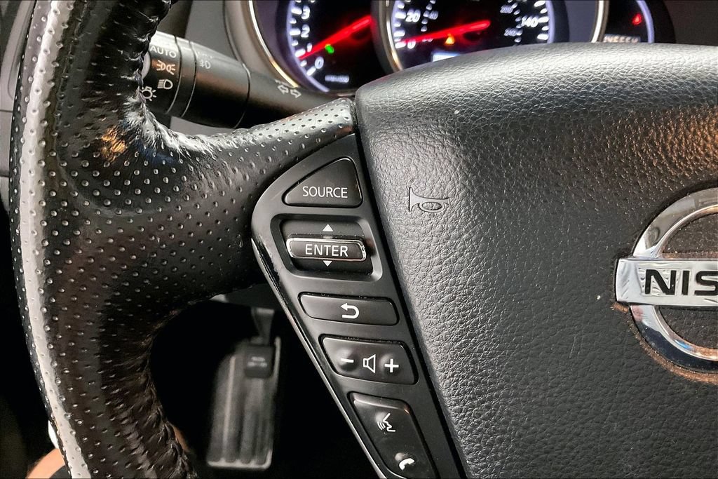 Used 2014 Nissan Murano LE w/ Platinum Edition Package AWD/4WD image 10