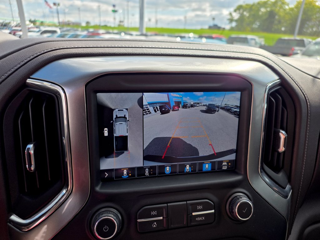 Certified 2021 Chevrolet Silverado 3500 LTZ w/ LTZ Premium Package AWD/4WD image 25